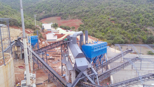 新項目|云南年產(chǎn)300萬噸石灰石骨料生產(chǎn)線近期順利完成安裝調(diào)試