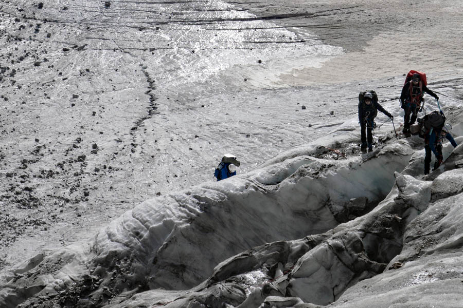 驕傲！山美股份歐洲員工勇攀歐洲第一峰-厄爾布魯士峰