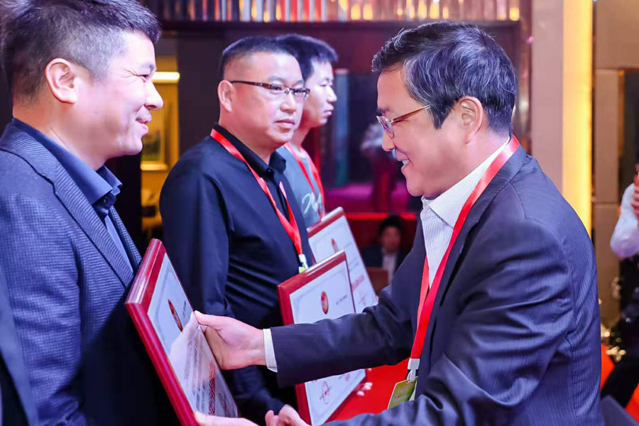 喜訊|上海山美股份榮獲“中國混凝土行業(yè)品牌示范企業(yè)”殊榮