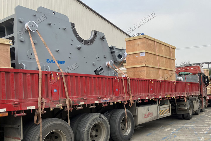 新年發(fā)貨忙|上海山美股份尼日利亞花崗巖骨料項(xiàng)目所需高性能破碎篩分裝備均已發(fā)出