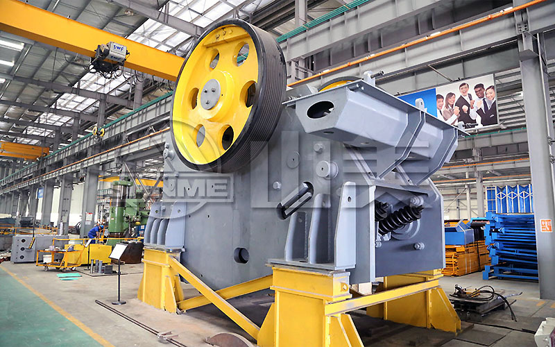 顎式破碎機(jī)怎么樣？顎式破碎機(jī)的性能特點