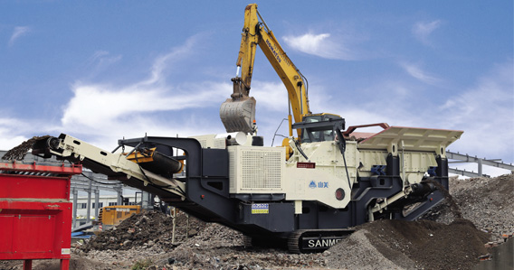 我國(guó)建筑垃圾日益嚴(yán)重，建筑垃圾移動(dòng)式破碎機(jī)領(lǐng)域面臨新的發(fā)展機(jī)遇。