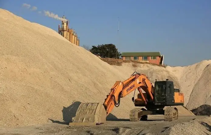 機制砂與天然砂的區(qū)別是什么？上海山美為您解答