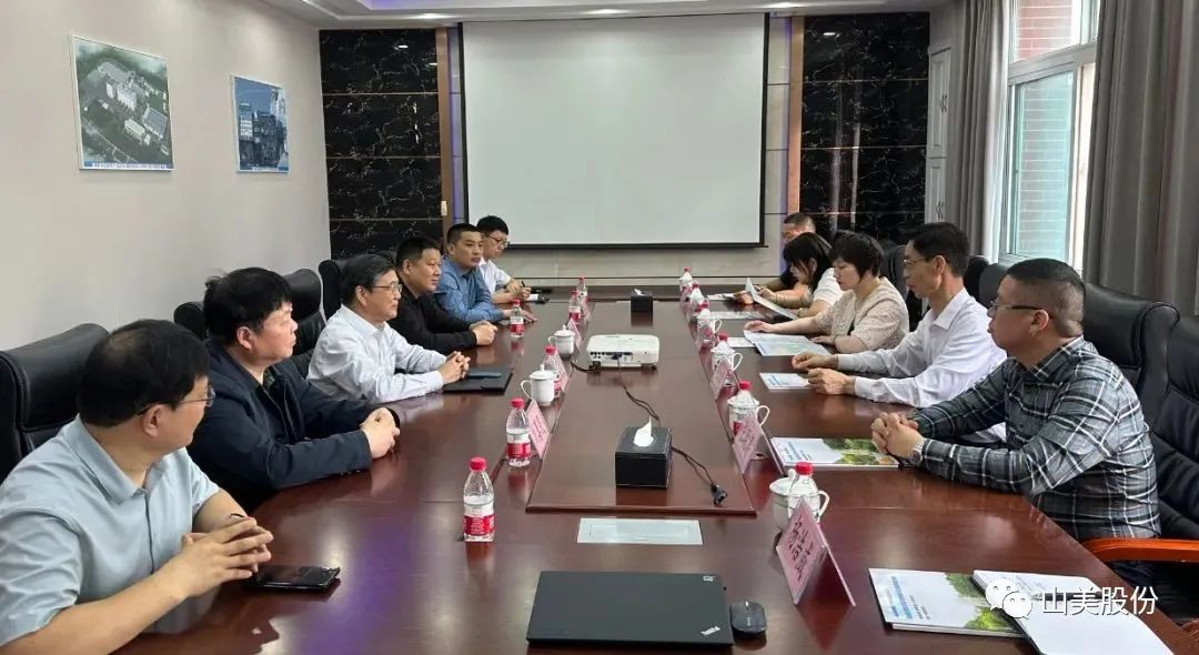 聚焦 | 熱烈歡迎中國(guó)砂石協(xié)會(huì)胡會(huì)長(zhǎng)一行蒞臨上海山美股份鄭州基地指導(dǎo)交流！