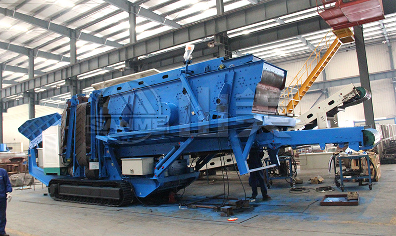 履帶式移動破碎機(jī)對比輪胎式移動破碎機(jī)有什么優(yōu)勢？