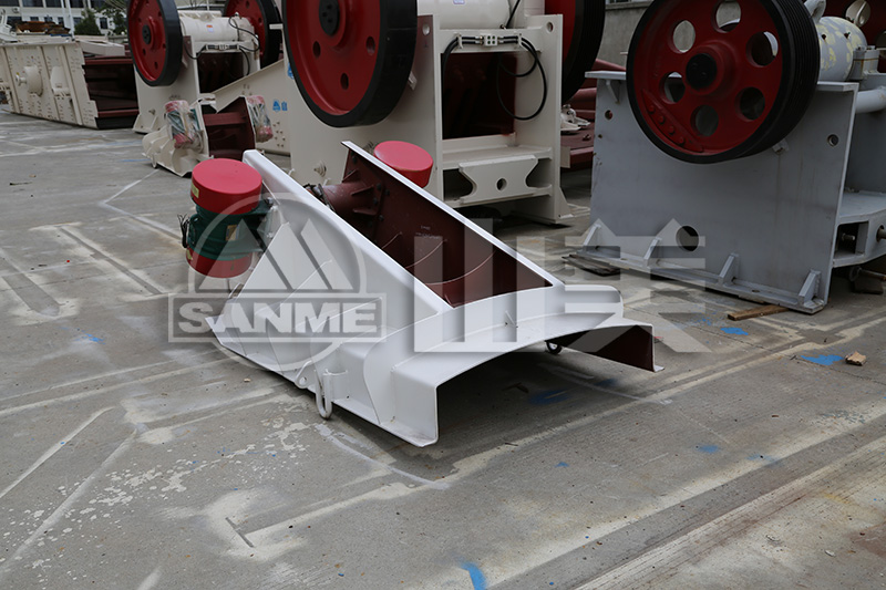 制砂生產(chǎn)線需要哪些破碎設(shè)備呢？