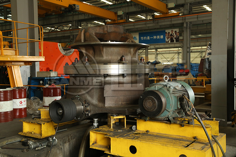 多缸圓錐破碎機(jī)破碎鵝卵石有什么優(yōu)點(diǎn)？