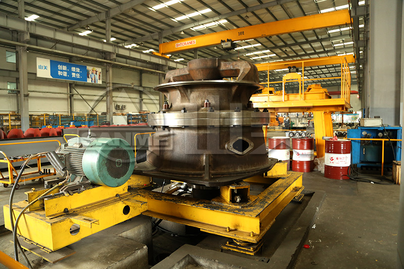 影響圓錐破碎機(jī)產(chǎn)品粒度的因素有哪些呢？