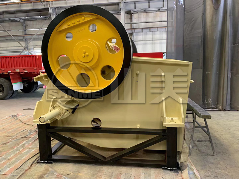 如何快速有效地解決顎式破碎機(jī)運(yùn)行故障的問題呢？