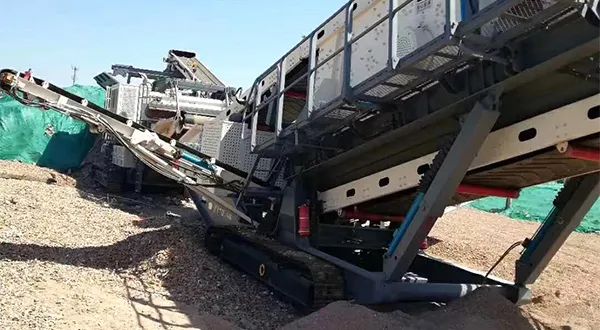 時產(chǎn)值近600萬！山美移動式破碎篩分一體站助力江蘇高碳鉻鐵礦破碎項目建設(shè)