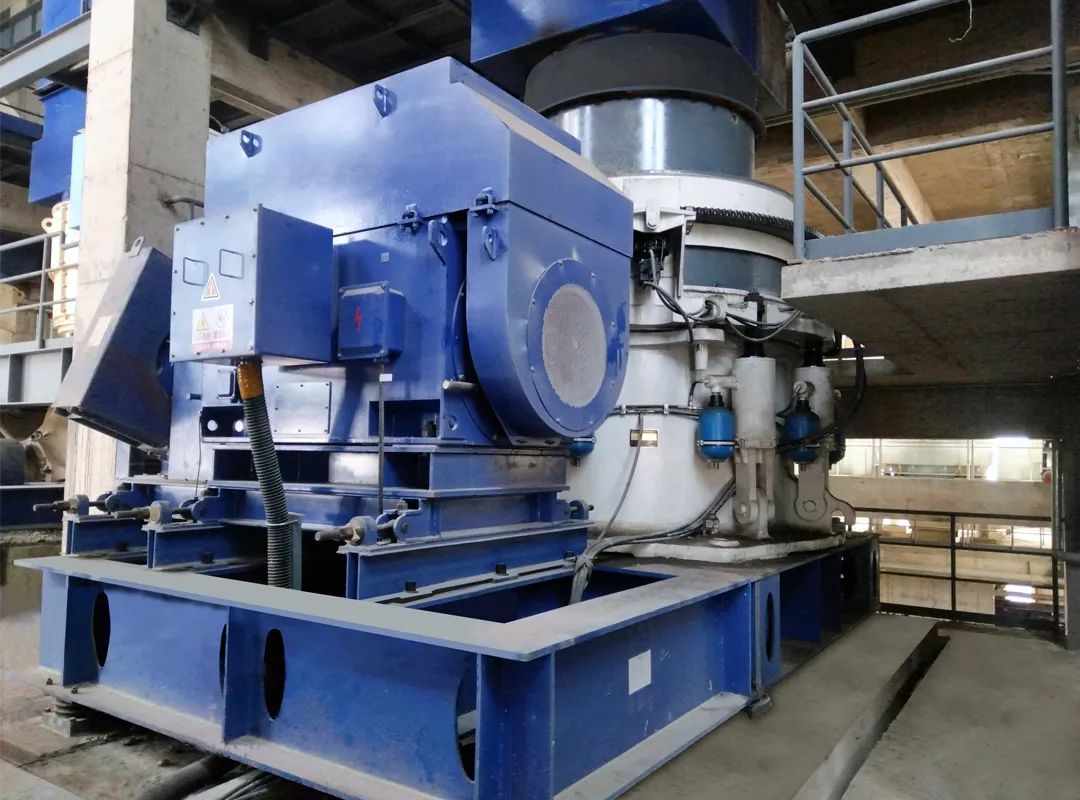 硬巖克星|山美歐星系列E-SMS圓錐破碎機(jī)無懼硬巖挑戰(zhàn)