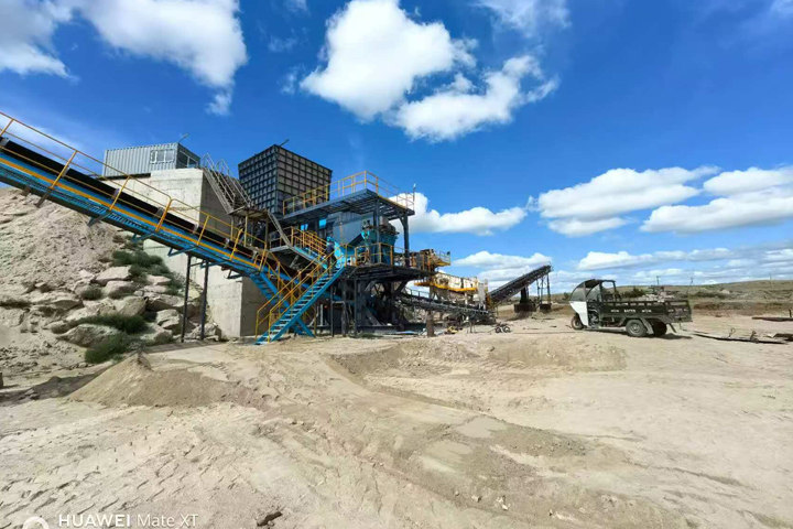 哈薩克斯坦500tph花崗巖破碎生產線