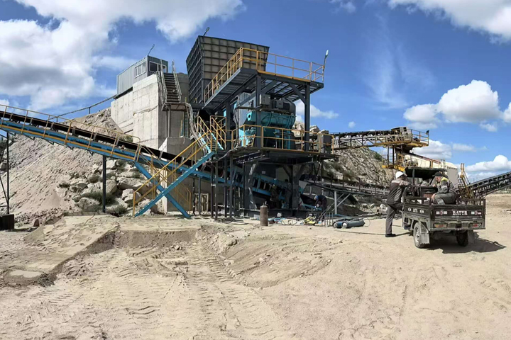 哈薩克斯坦500tph花崗巖破碎生產線